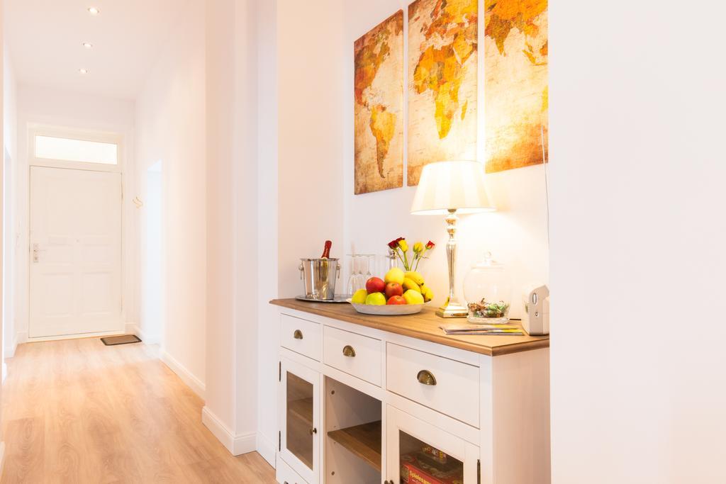Fritz By Rockchair Apartments L Superhost Status L 3 Bedrooms Boxspringbeds 2 Bathrooms 2 Kitchen - Cozy Family & Business Flair Welcomes You! Berlin Eksteriør billede
