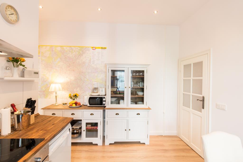 Fritz By Rockchair Apartments L Superhost Status L 3 Bedrooms Boxspringbeds 2 Bathrooms 2 Kitchen - Cozy Family & Business Flair Welcomes You! Berlin Eksteriør billede
