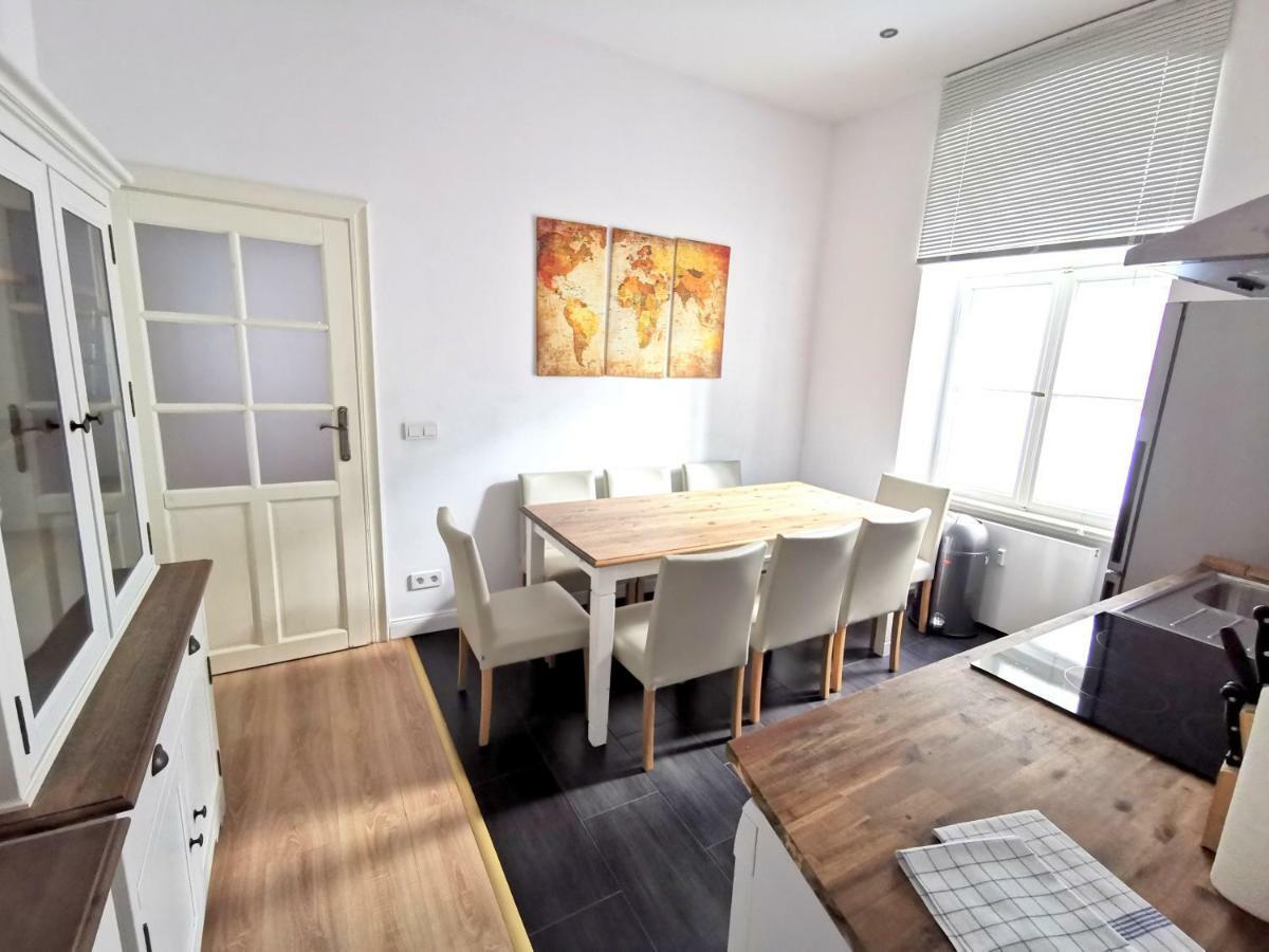 Fritz By Rockchair Apartments L Superhost Status L 3 Bedrooms Boxspringbeds 2 Bathrooms 2 Kitchen - Cozy Family & Business Flair Welcomes You! Berlin Eksteriør billede